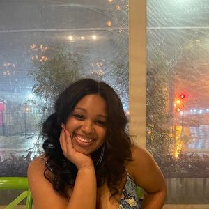 Meet your Posher, Bailey